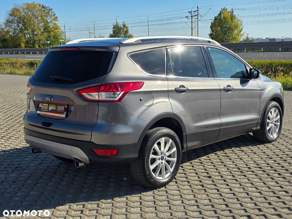 Ford Kuga - 36