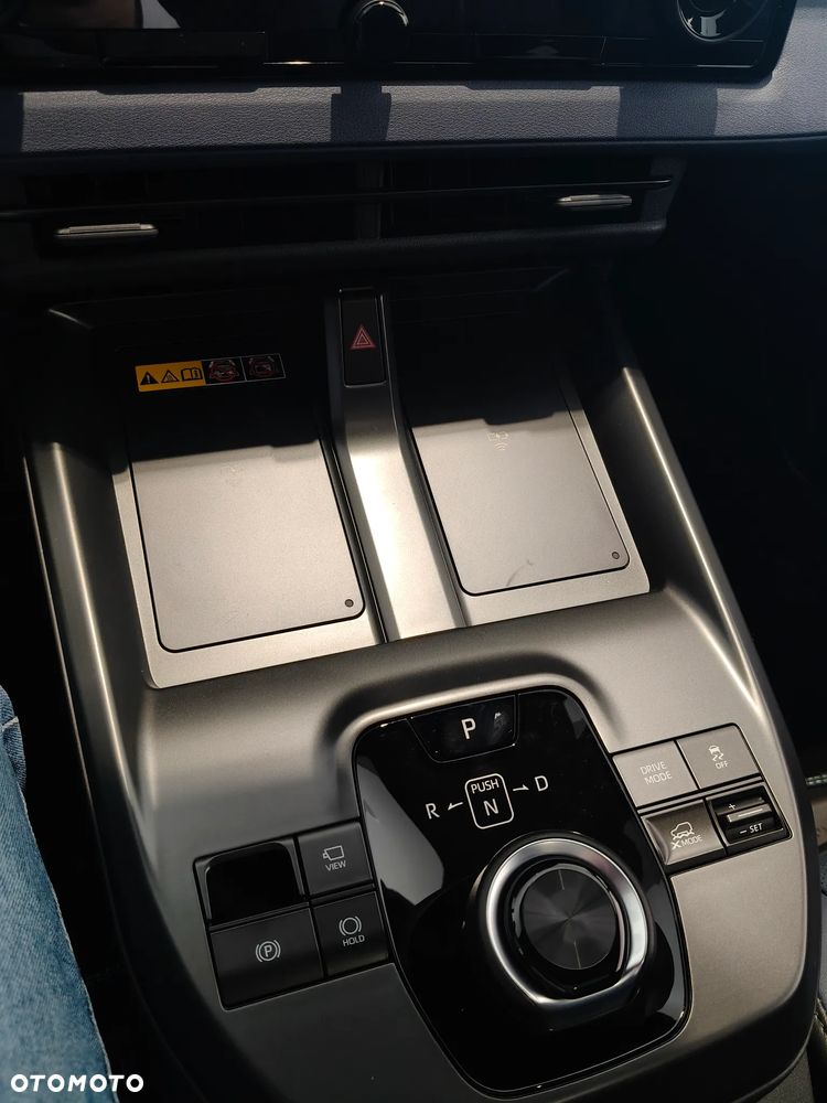 Subaru E-Outback - 19