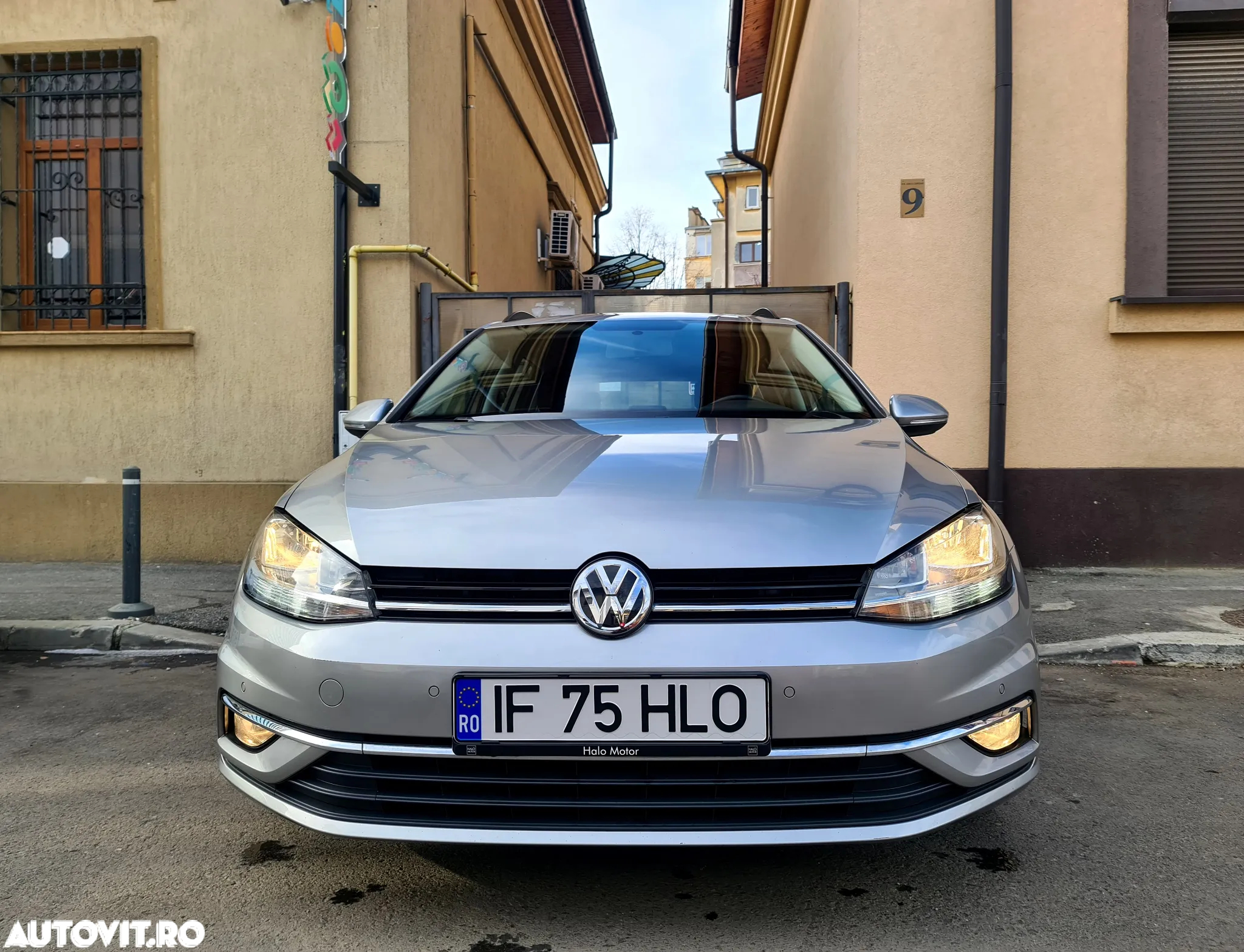 Volkswagen Golf 1.6 TDI (BlueMotion Technology) DSG Comfortline - 2