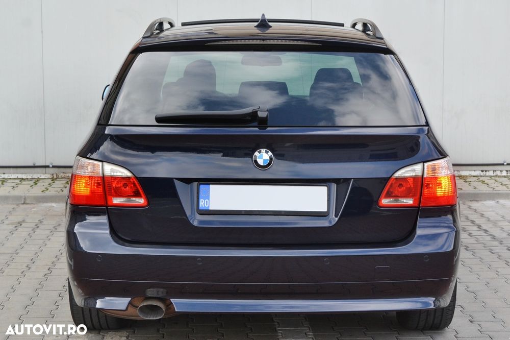 BMW Seria 5 520d Touring - 3