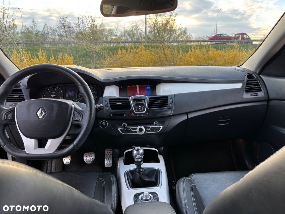 Renault Laguna dCi 150 FAP Monaco GP - 15