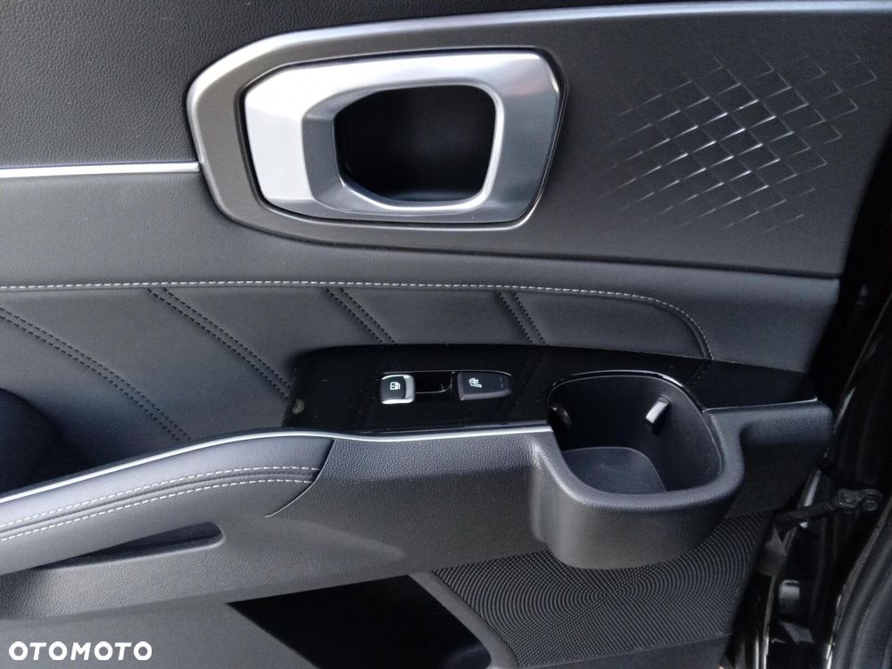 Kia Sorento 1.6 T-GDI HEV XL 4WD 7os - 26