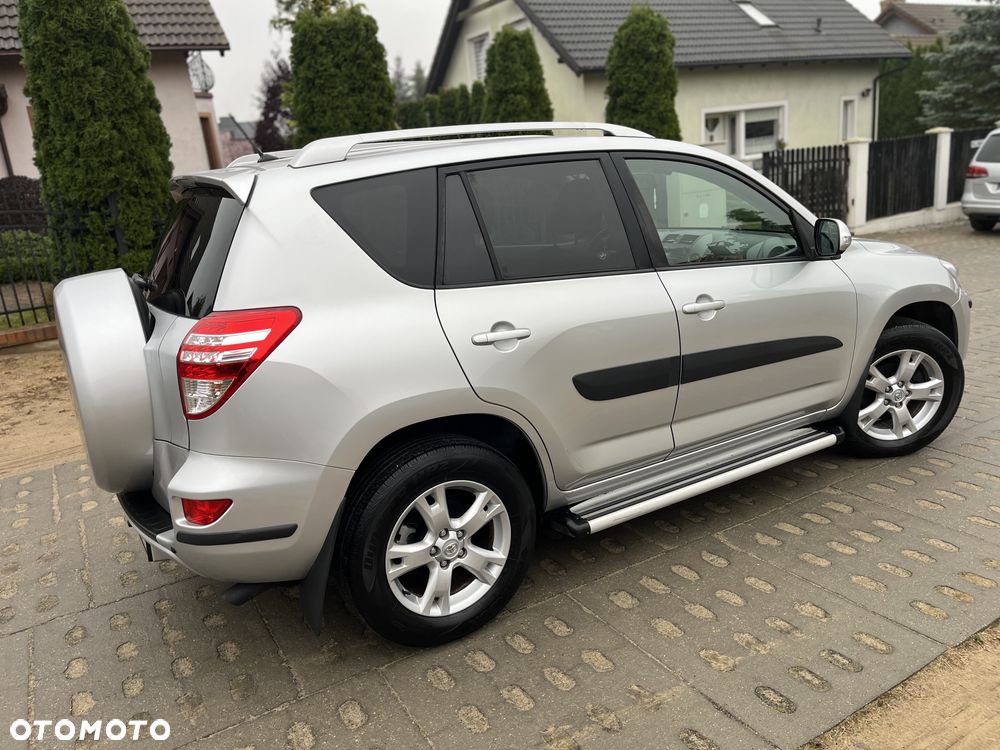Toyota RAV4 2.2 D-4D 4x4 Life - 32