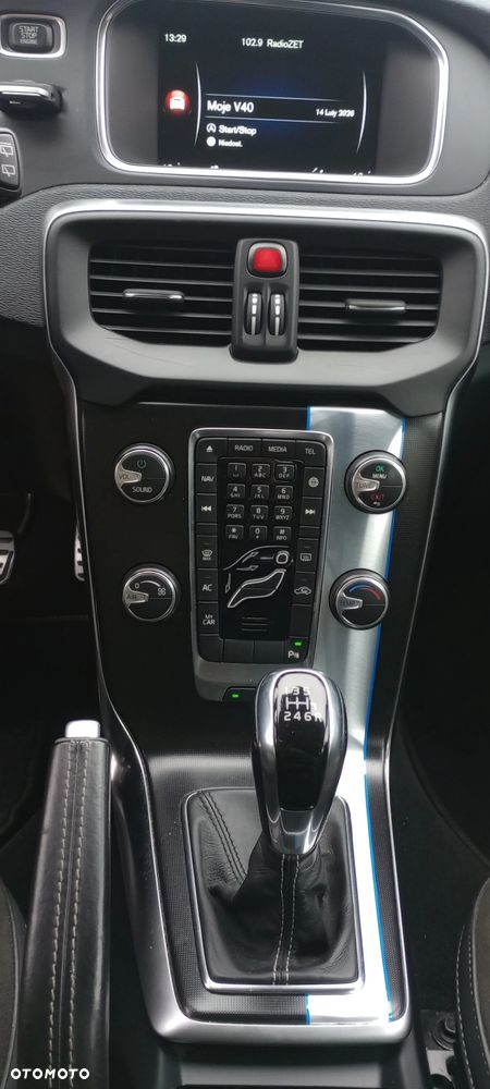 Volvo V40 D2 RDesign - 11