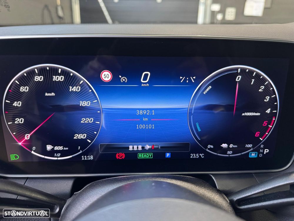 Mercedes-Benz GLC 300 - 33
