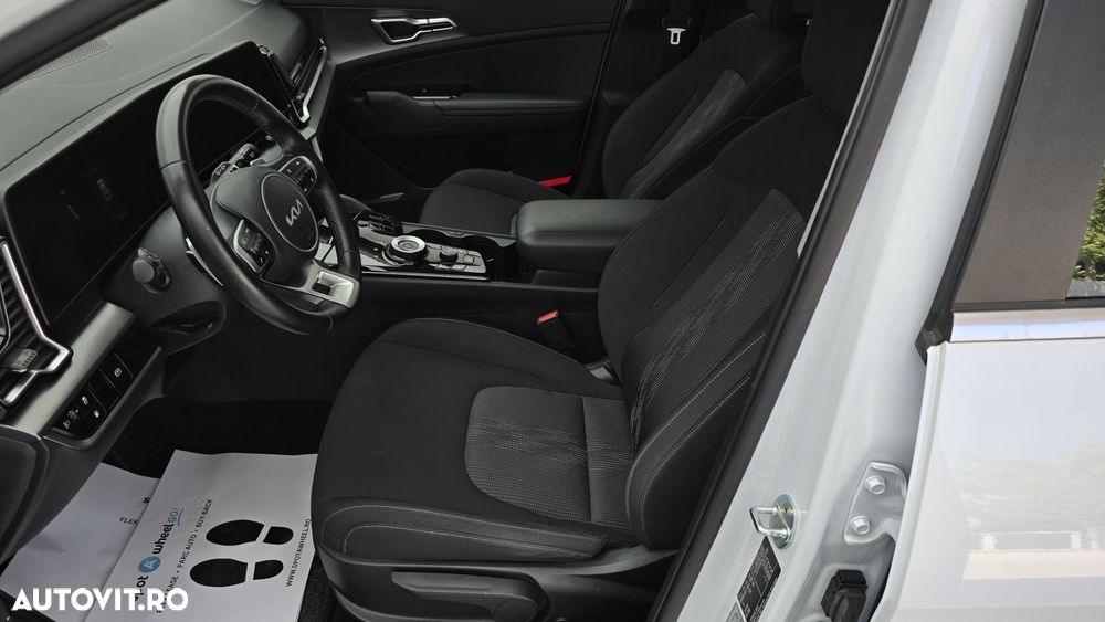 Kia Sportage 1.6 T-GDI PHEV 6AT 4x4 Style - 12