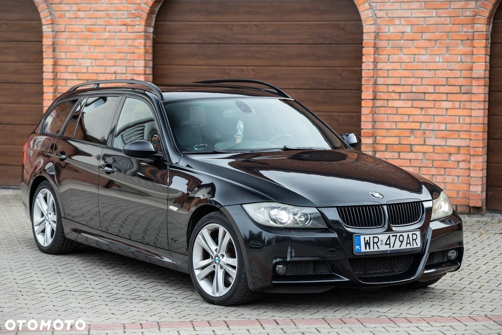 BMW Seria 3 330xi Touring - 6