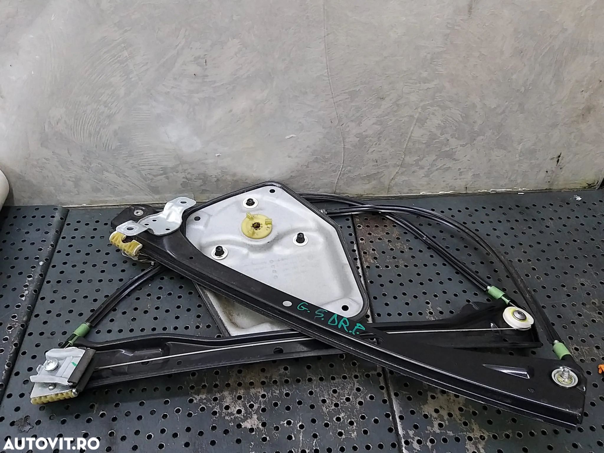 Macara geam electric dreapta fata vw golf 5 1k 1k3837462a - 1