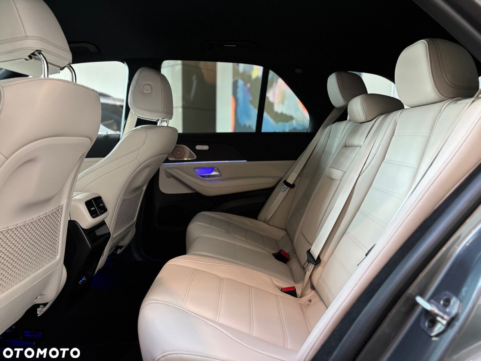 Mercedes-Benz GLE - 19