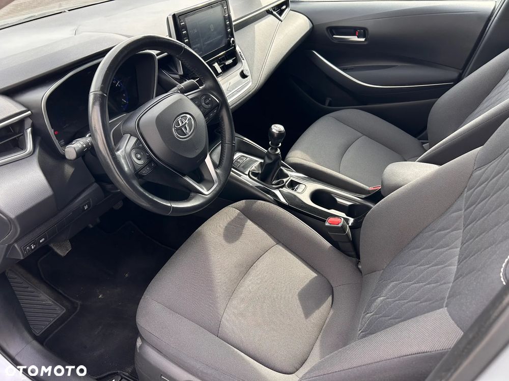 Toyota Corolla 1.6 Prestige - 11