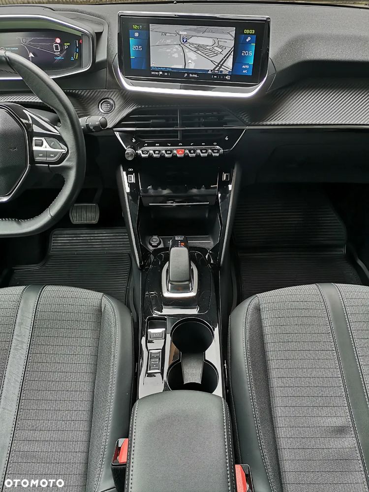 Peugeot 208 Allure - 15