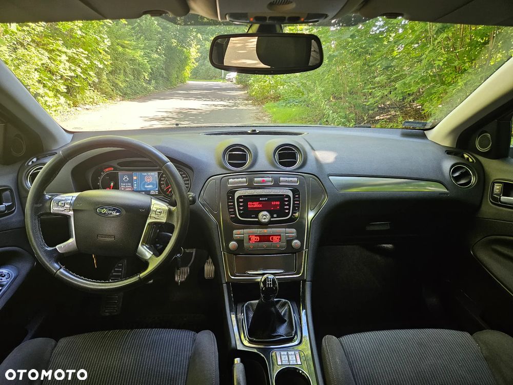 Ford Mondeo 2.0 Titanium - 15