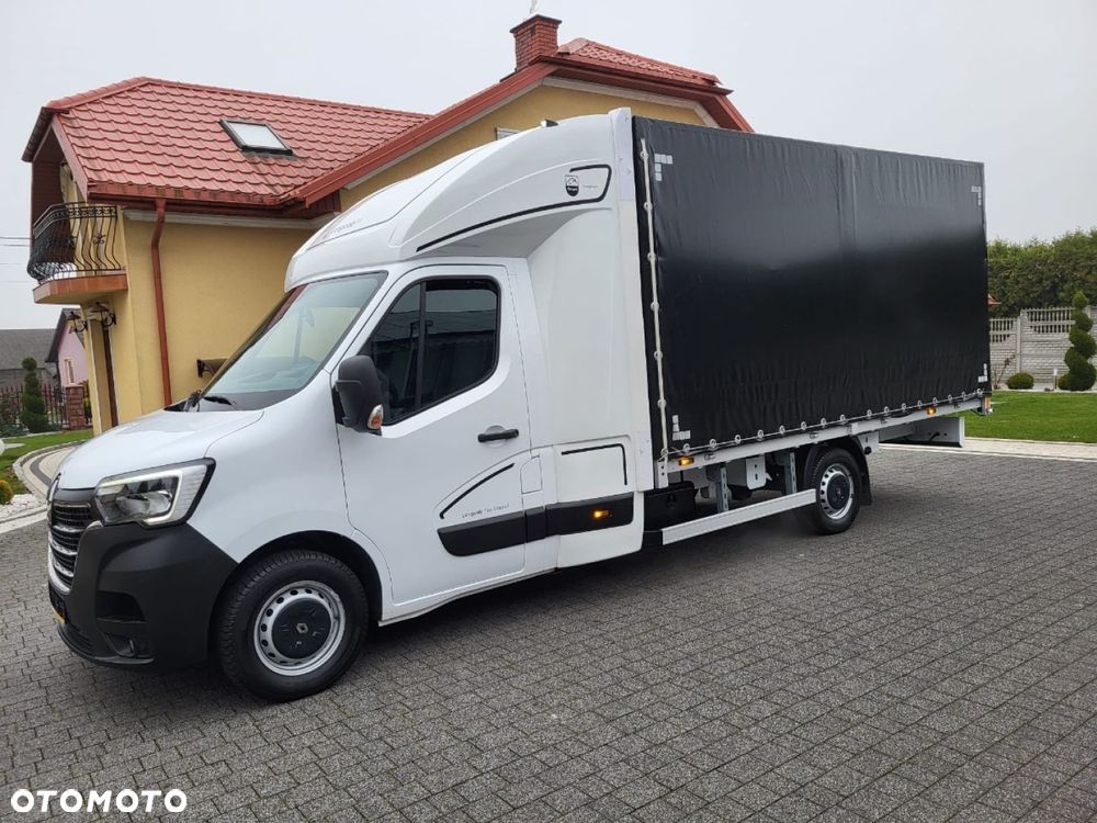 Renault Master kabina XL - 22