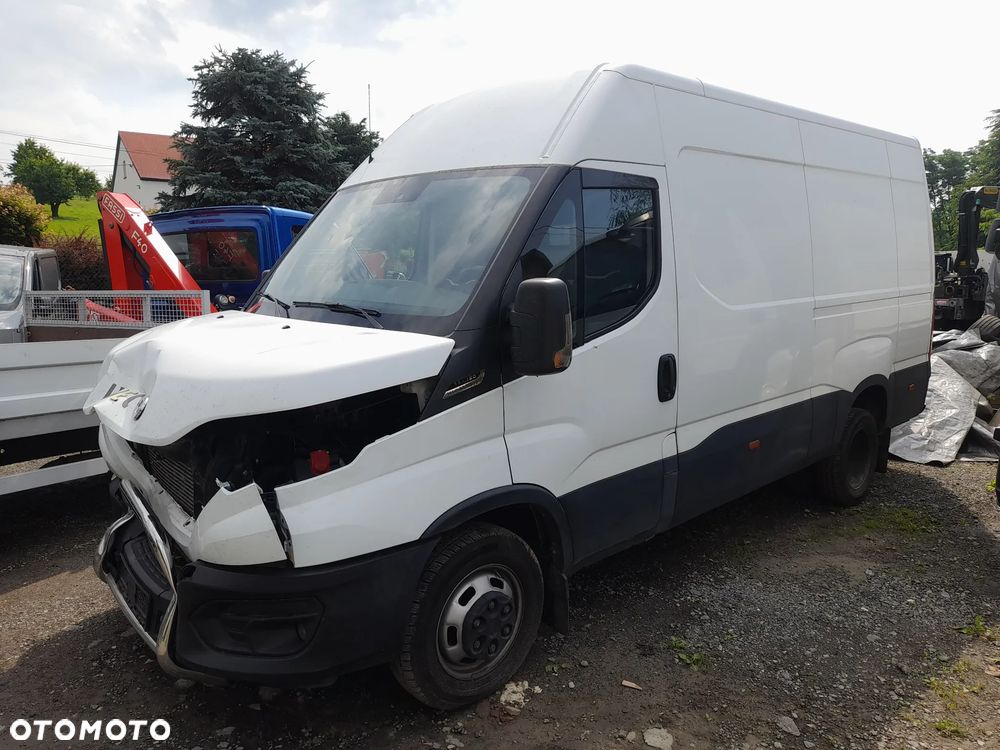 Iveco DAILY 35C18 50c18 silnik 3.0 180koni BLOKADA MOSTU!!  L2H2 Blaszak - Hi-matic / automat/ LEDy/ hak/  FULL OPCJA - 1