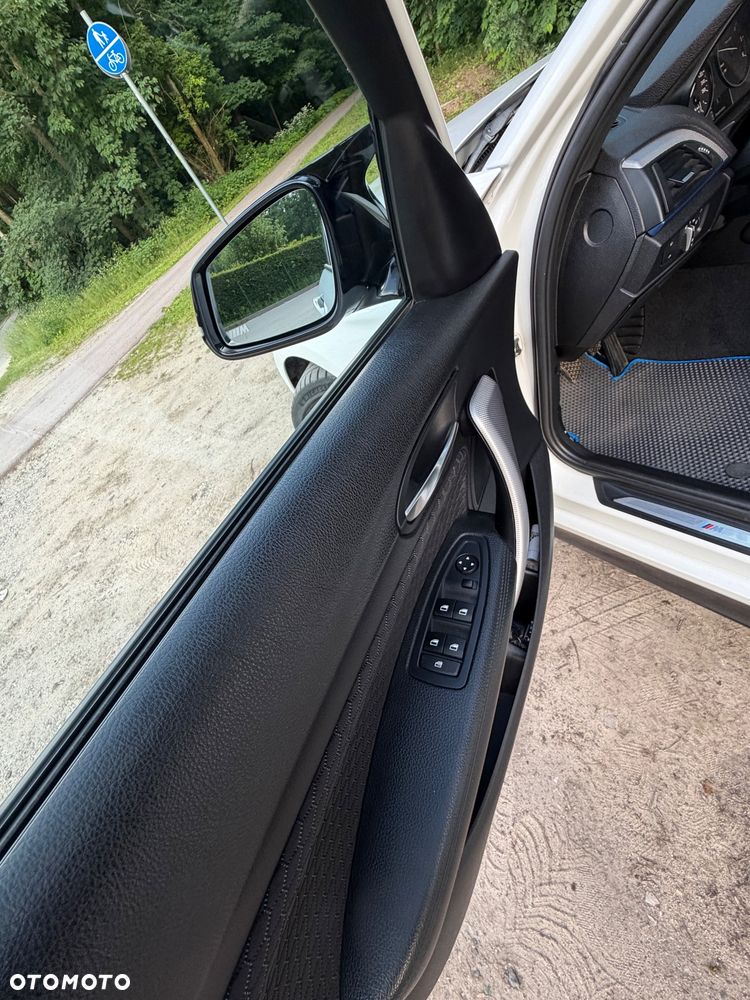 BMW Seria 1 - 10