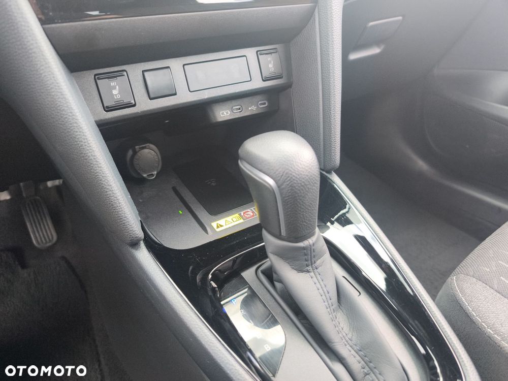 Toyota Yaris Cross Hybrid 1.5 Style - 21