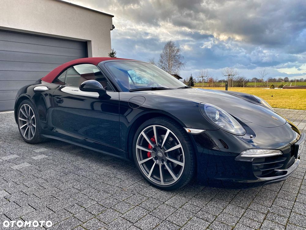 Porsche 911 Carrera 4 PDK - 1