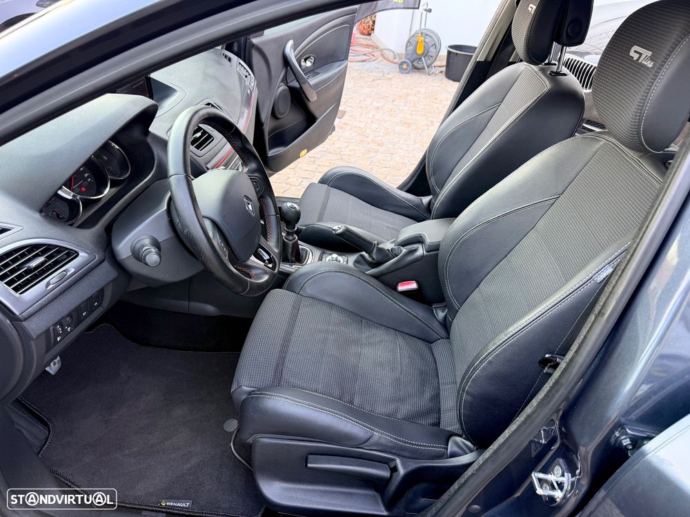 Renault Mégane BLUE dCi 115 GT LINE - 42
