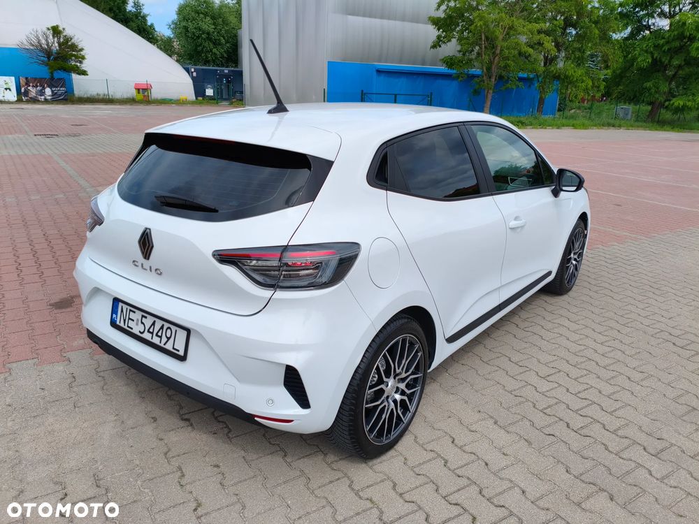 Renault Clio - 23