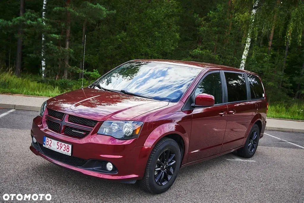 Dodge Grand Caravan - 38