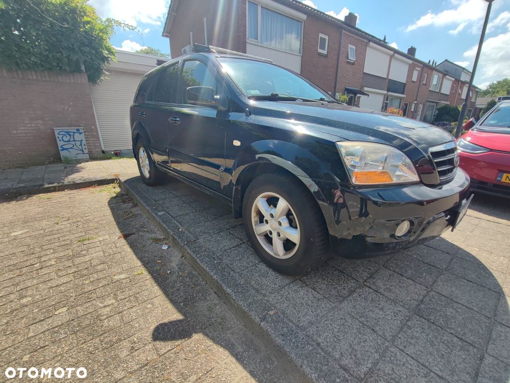 Kia Sorento - 2