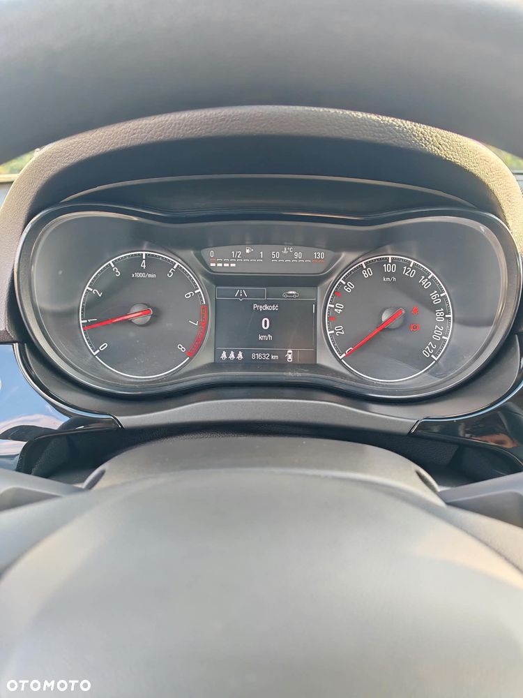 Opel Corsa 1.2 16V Essentia - 10