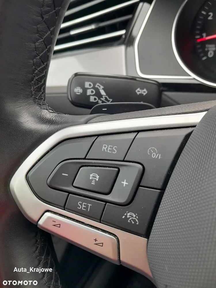 Volkswagen Passat 2.0 TSI Business DSG - 24
