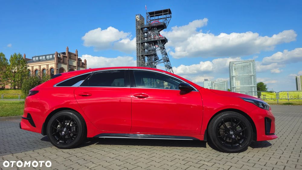 Kia ProCeed - 8