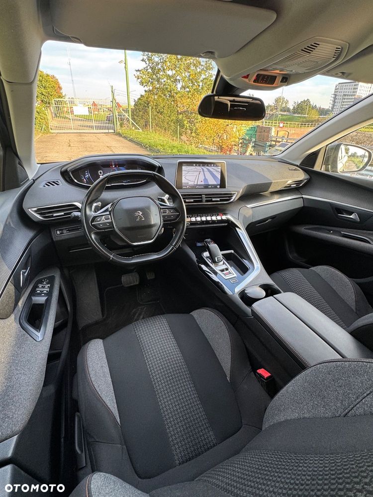 Peugeot 3008 - 12