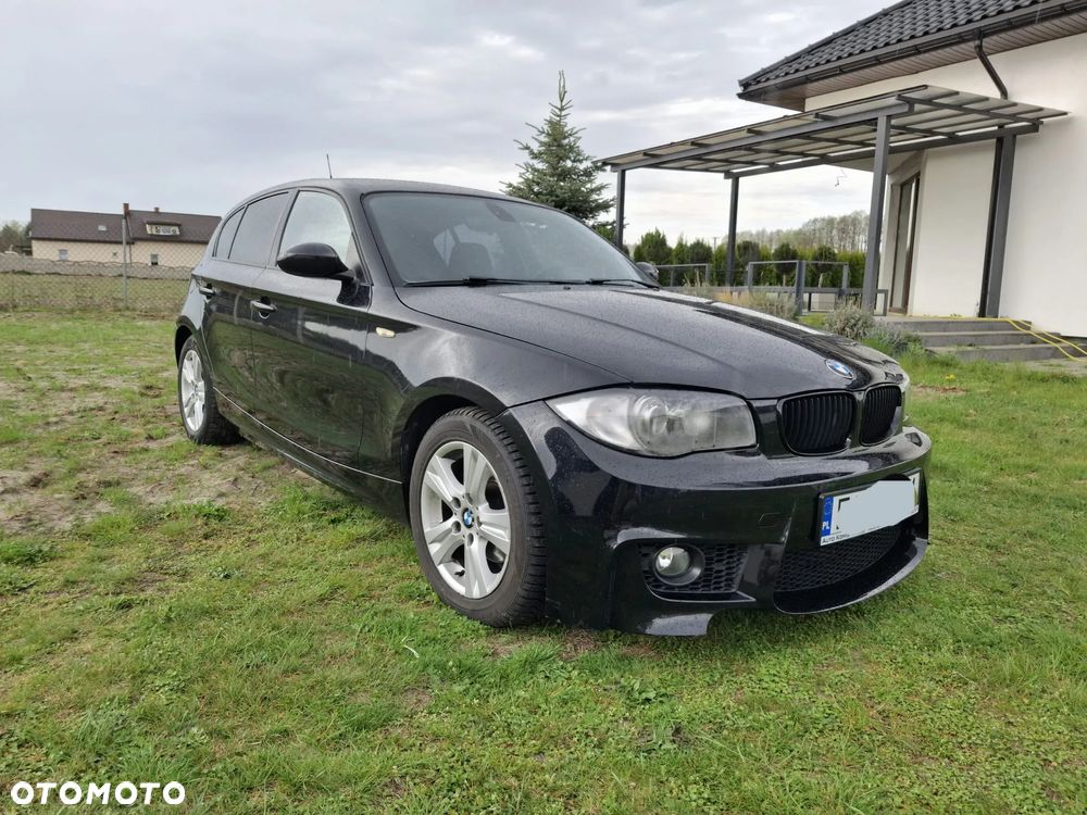 BMW Seria 1 118d DPF - 12