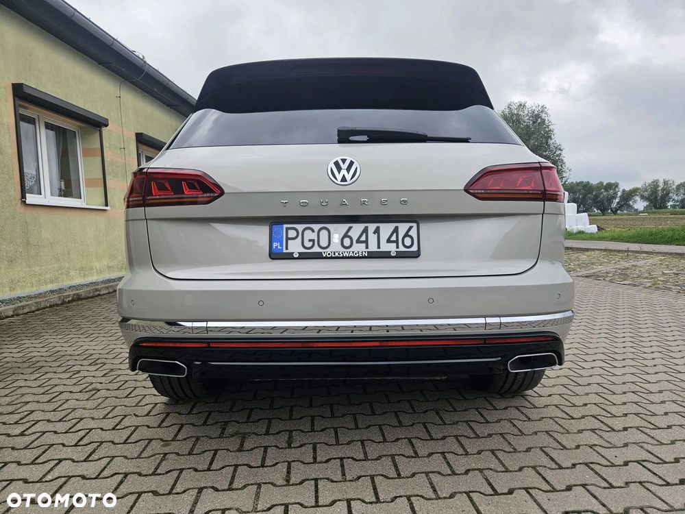 Volkswagen Touareg - 22