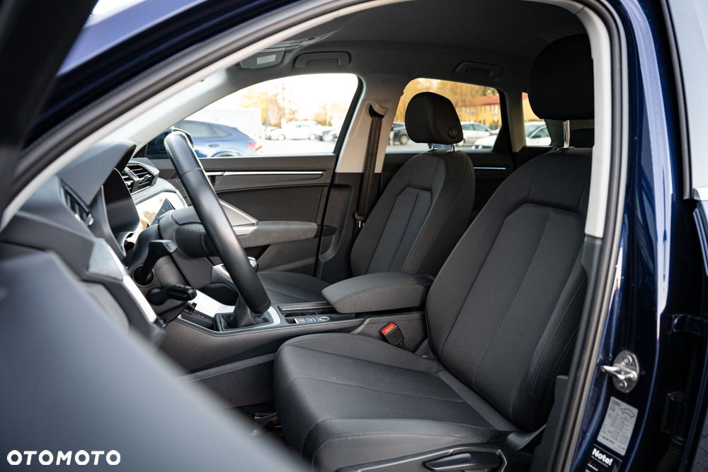 Audi Q3 35 TFSI S-Line - 13