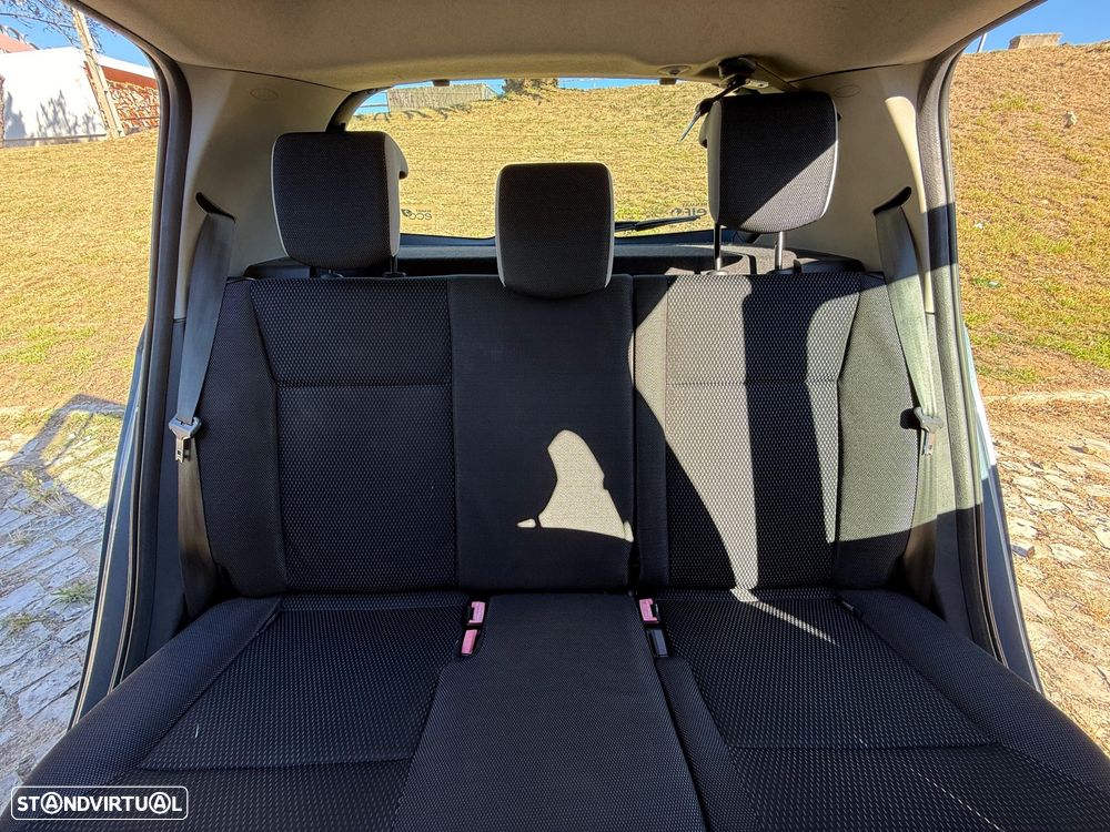 Renault Clio 1.5 dCi Rip Curl - 8