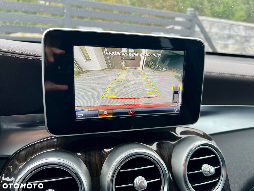 Mercedes-Benz GLC 250 4Matic 9G-TRONIC - 23