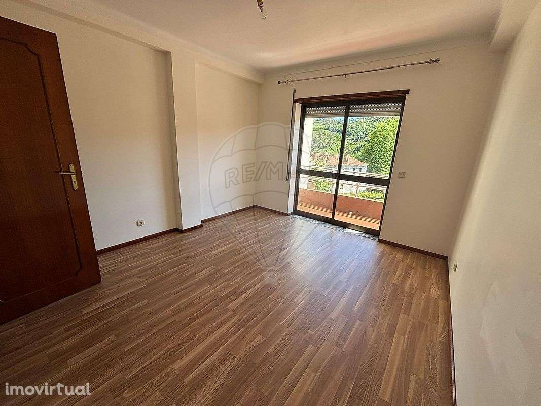 Apartamento T3 para arrendamento - Grande imagem: 5/9