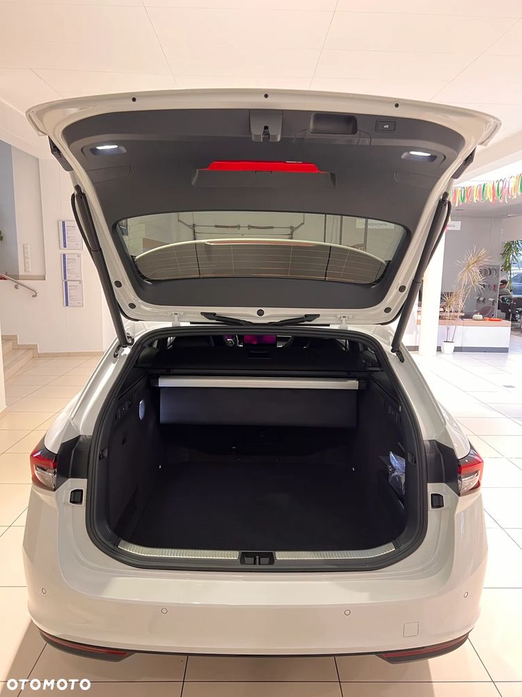 Skoda Superb 2.0 TSI Sportline DSG - 3