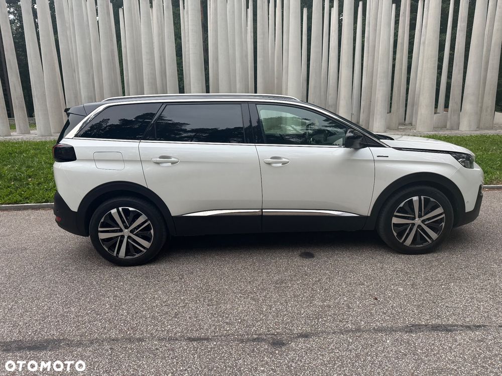 Peugeot 5008 2018 photo 2