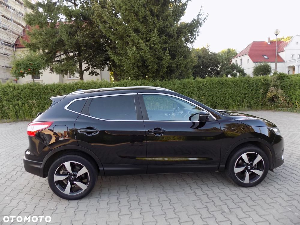 Nissan Qashqai 1.6 dCi Tekna S&S - 6