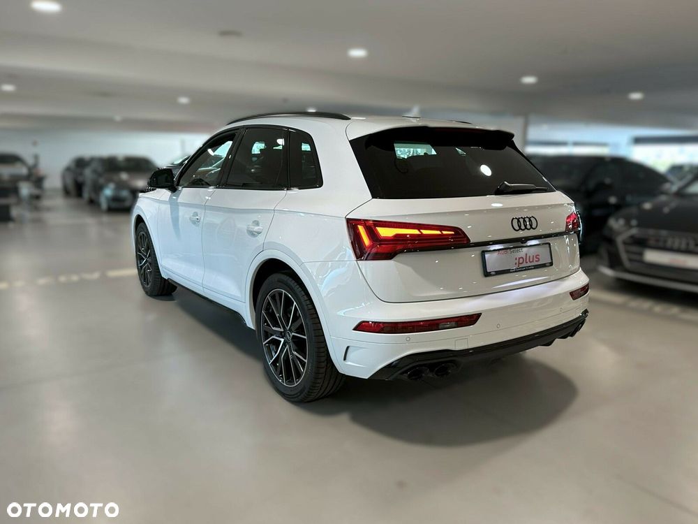 Audi SQ5 - 5