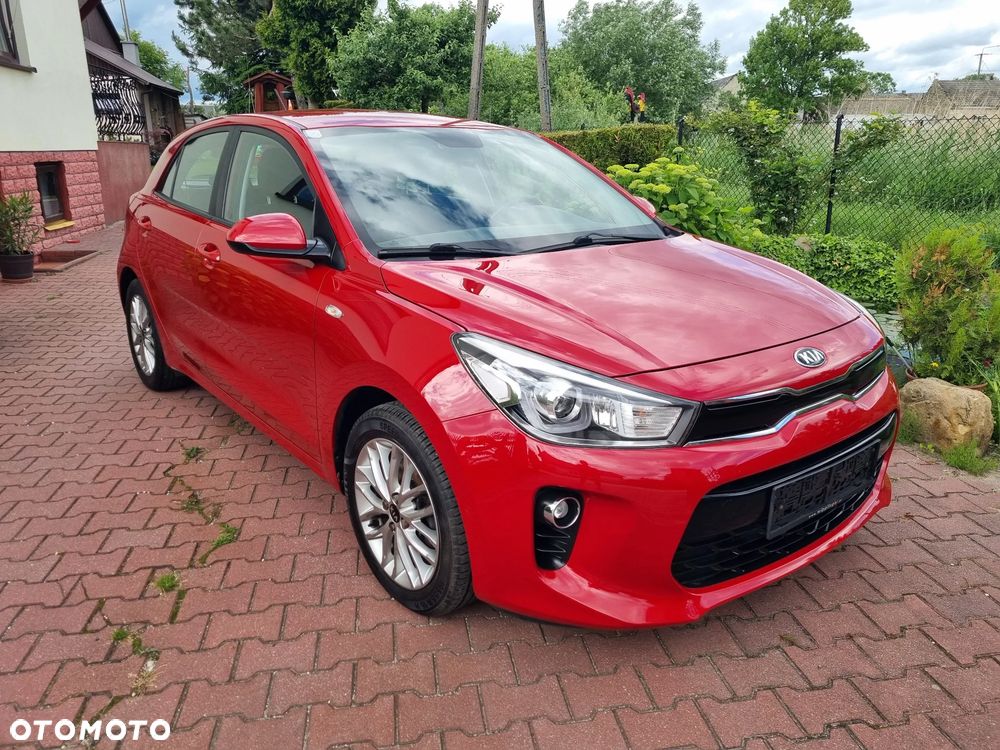 Kia Rio 1.0 T-GDI 100 Dream-Team Edition - 3