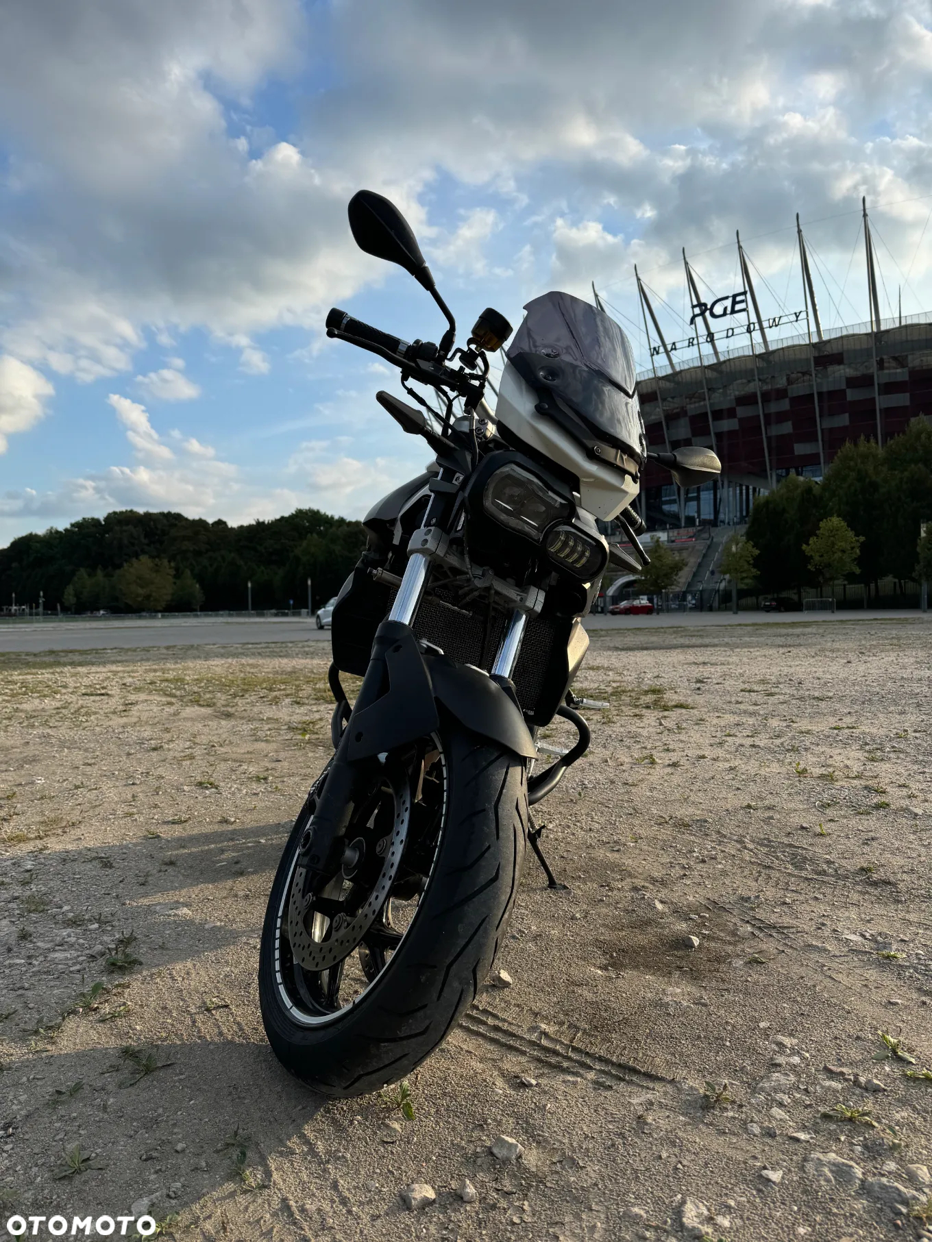 BMW F - 3