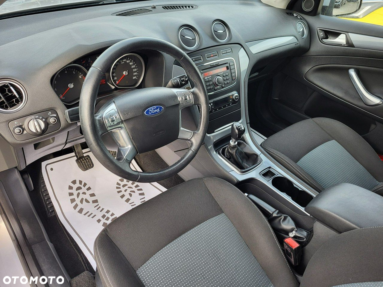 Ford Mondeo - 16