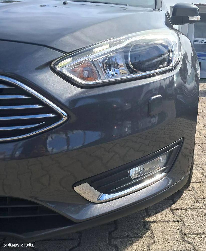 Ford Focus SW 1.5 TDCi Titanium DPS - 17