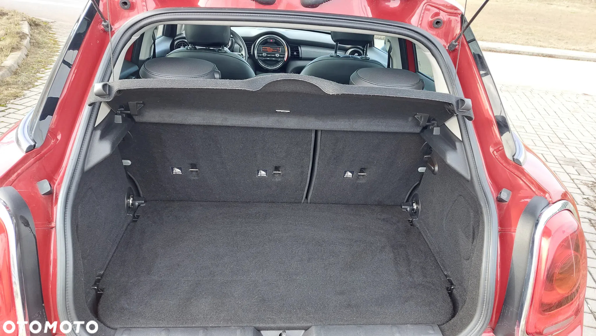MINI Cooper Standard - 10