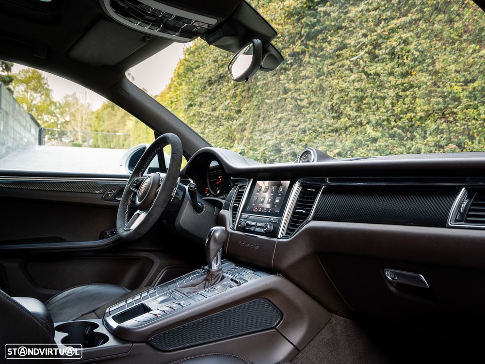 Porsche Macan GTS - 38