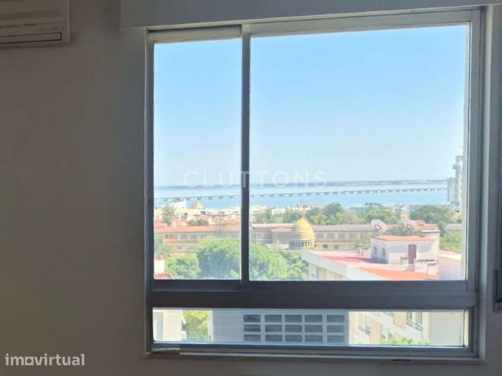 Apartamento T2+1 para arrendar, garagem e vista rio, Portela sul - Grande imagem: 3/26