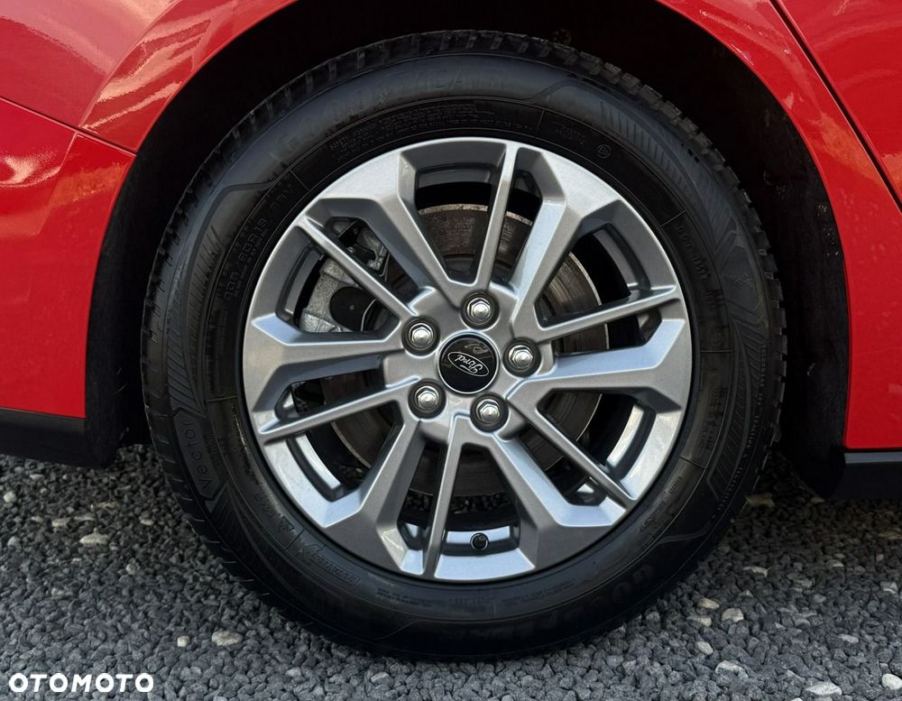 Ford Focus - 33