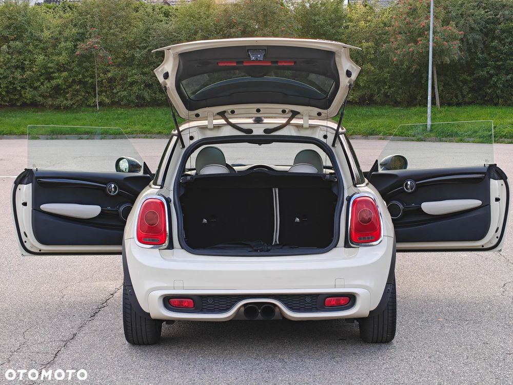 MINI Cooper S Standard - 27