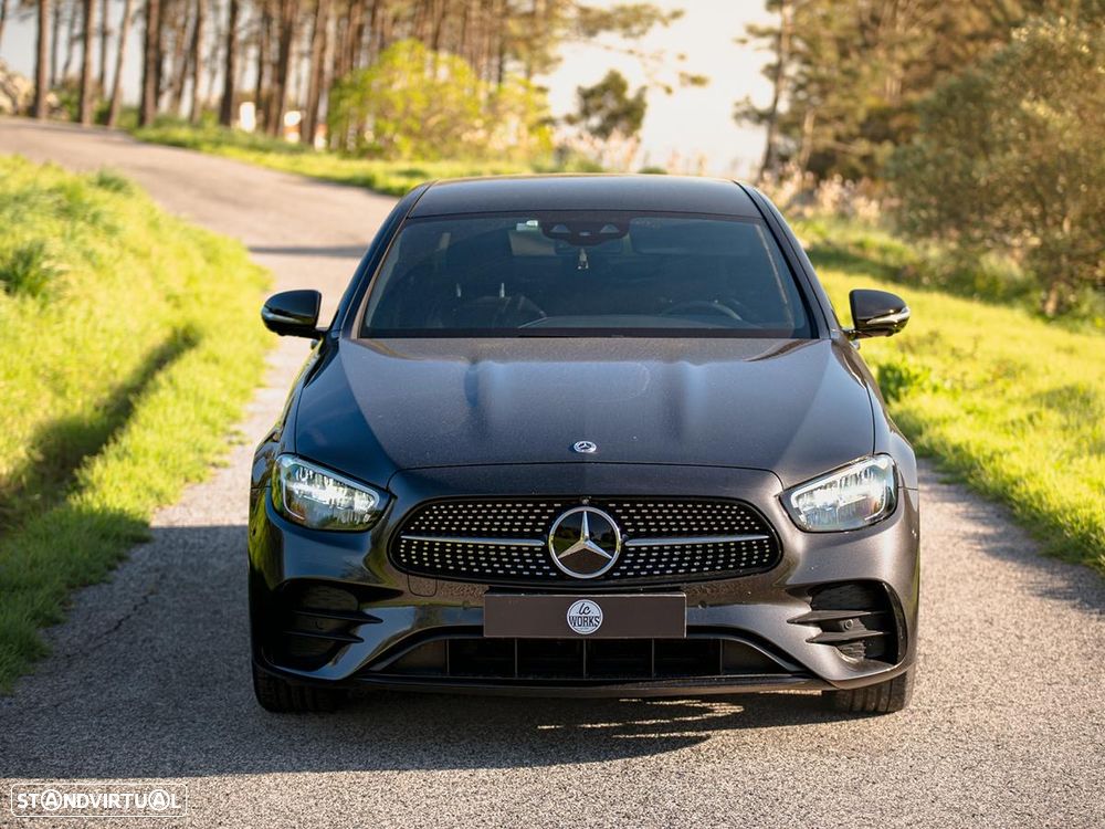 Mercedes-Benz E 300 de 9G-TRONIC AMG Line - 2