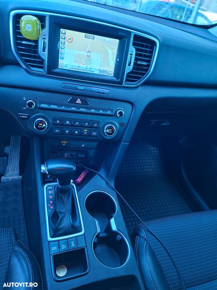 Kia Sportage 2.0 DSL HP 6AT 4x4 Style - 11